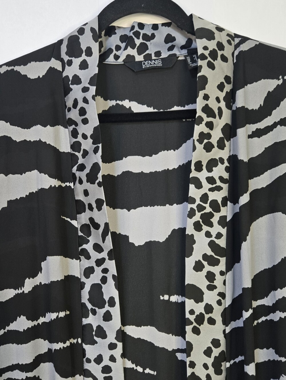 Dennis Basso Size XS Black&Silver Animal-Print Robe/kimono/Beach Cover-up - Picture 5 of 13